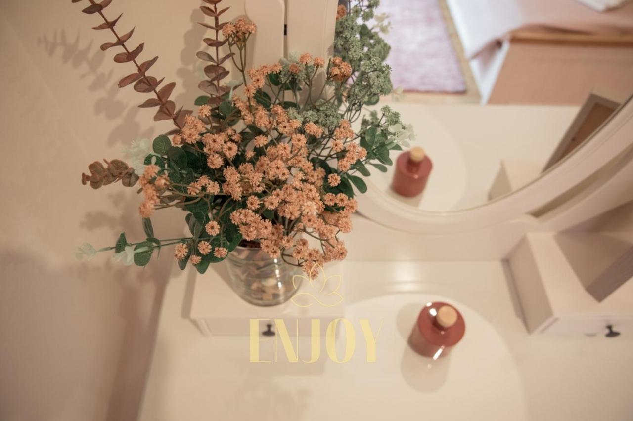 Enjoy Flat By Tonsdeverde Braga Exterior foto